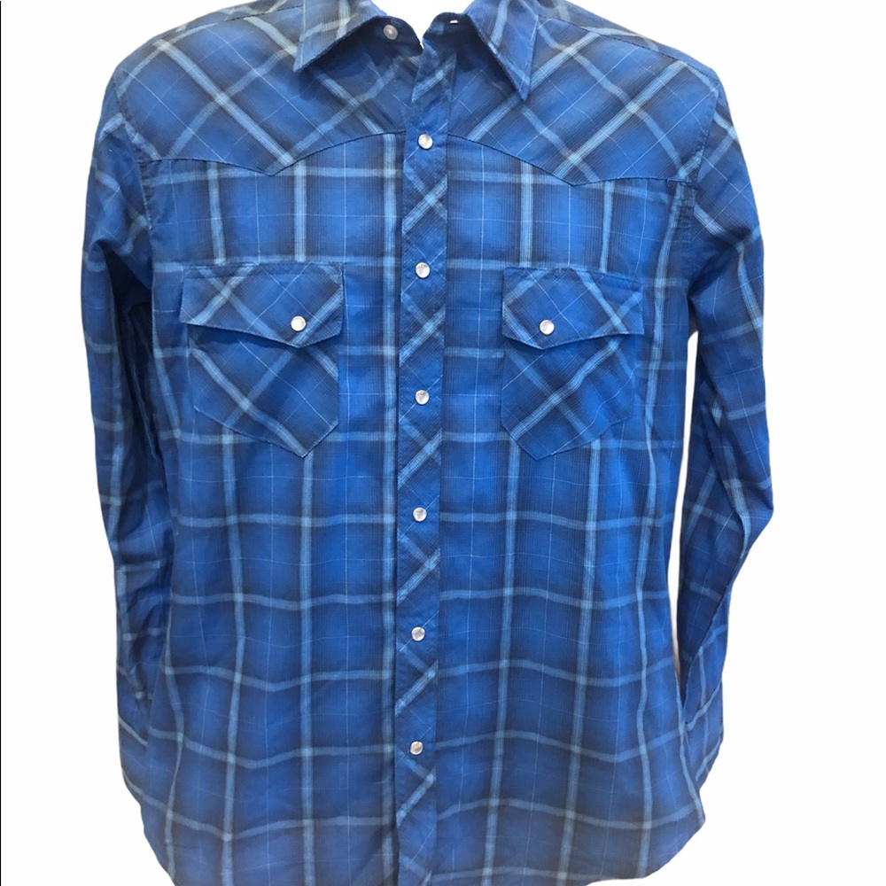 Men’s medium wrangler plaid shirt Pearl buttons